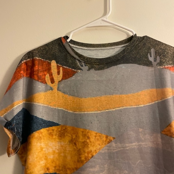 Western Print tee - Picture 3 of 4